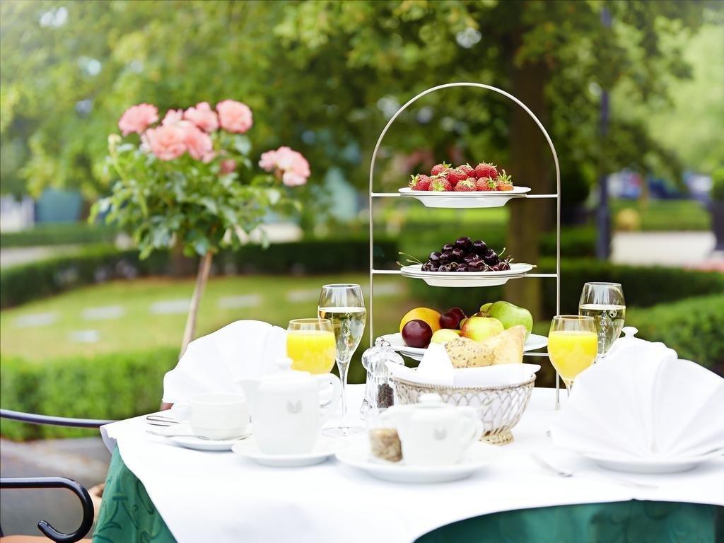 Allee Hotel 노이슈타트안데르아이쉬 외부 사진