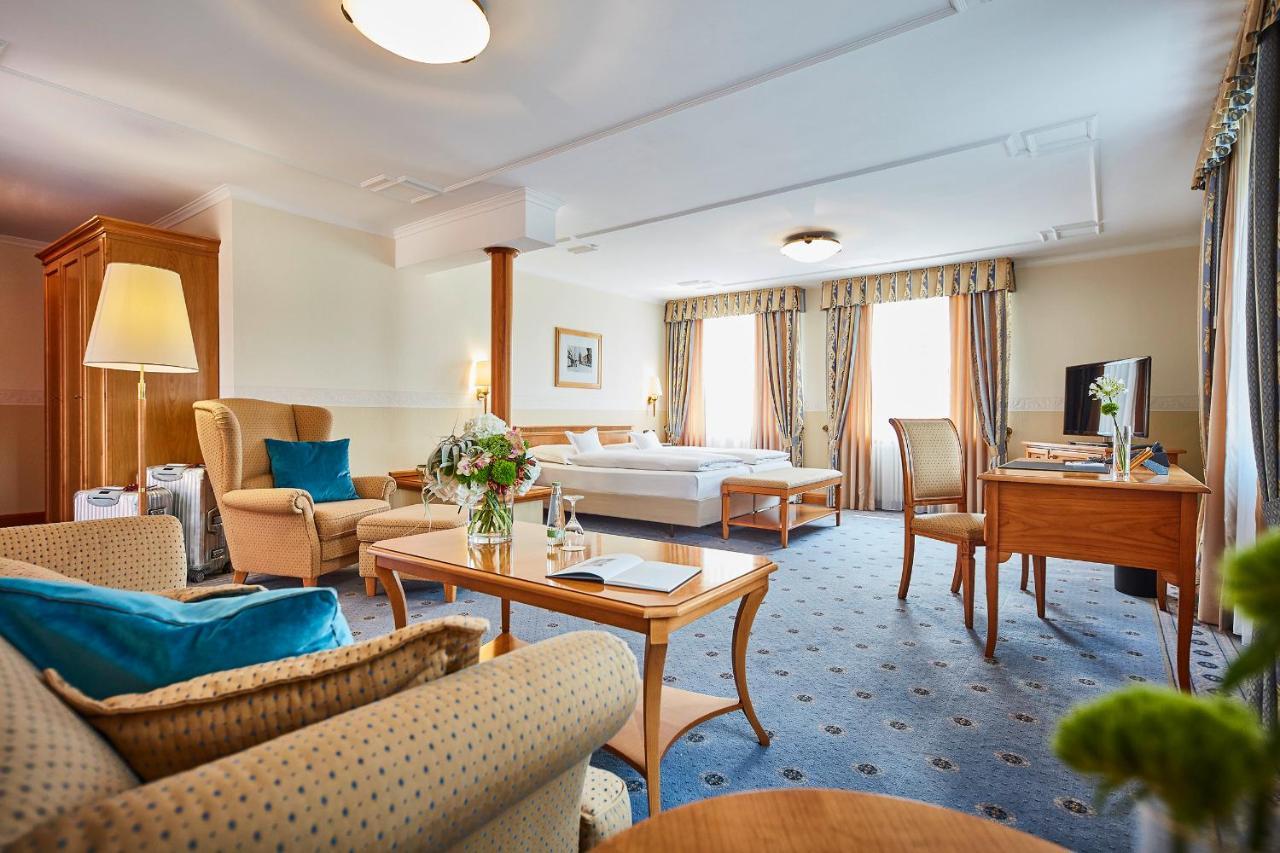 Allee Hotel 노이슈타트안데르아이쉬 외부 사진