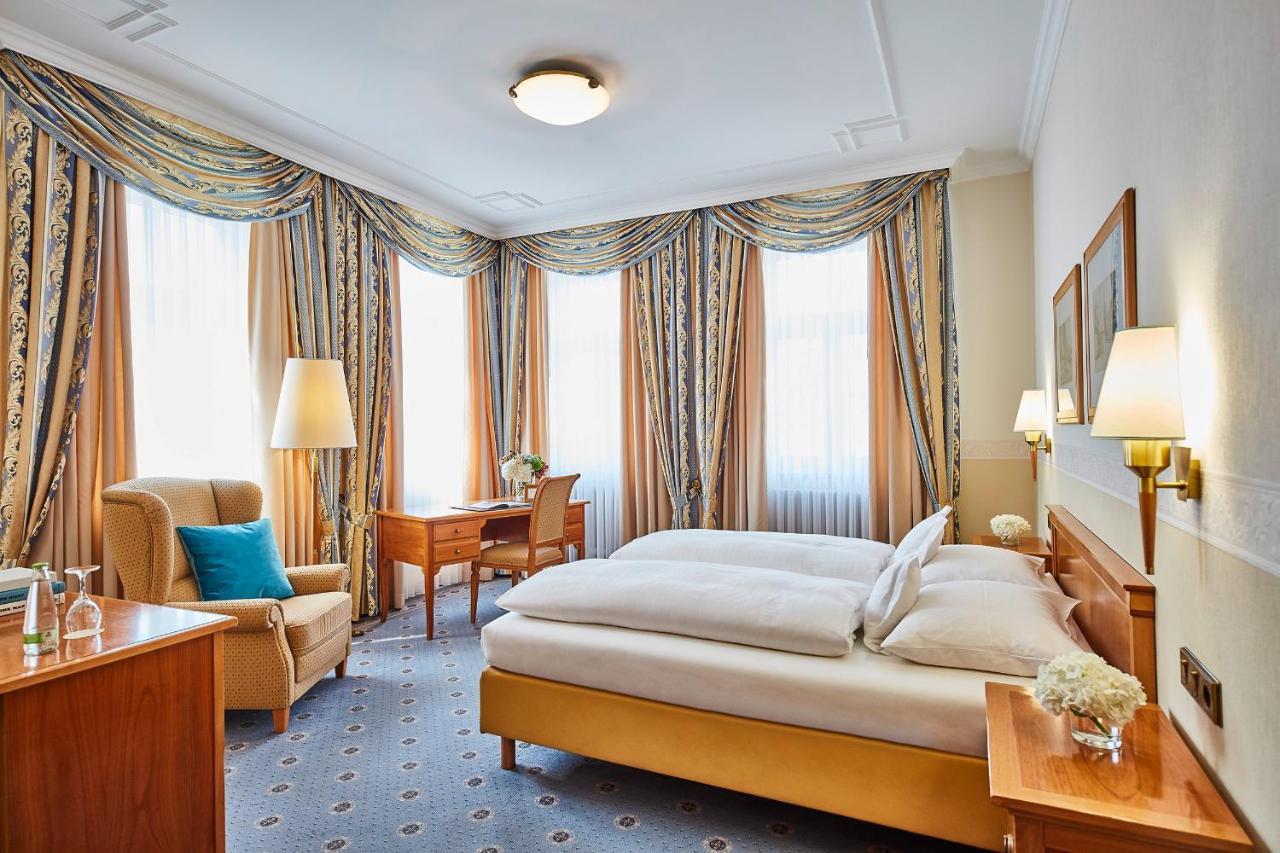 Allee Hotel 노이슈타트안데르아이쉬 외부 사진