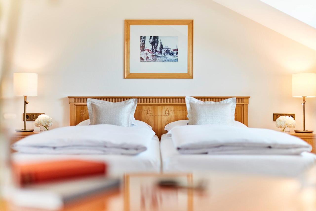 Allee Hotel 노이슈타트안데르아이쉬 외부 사진